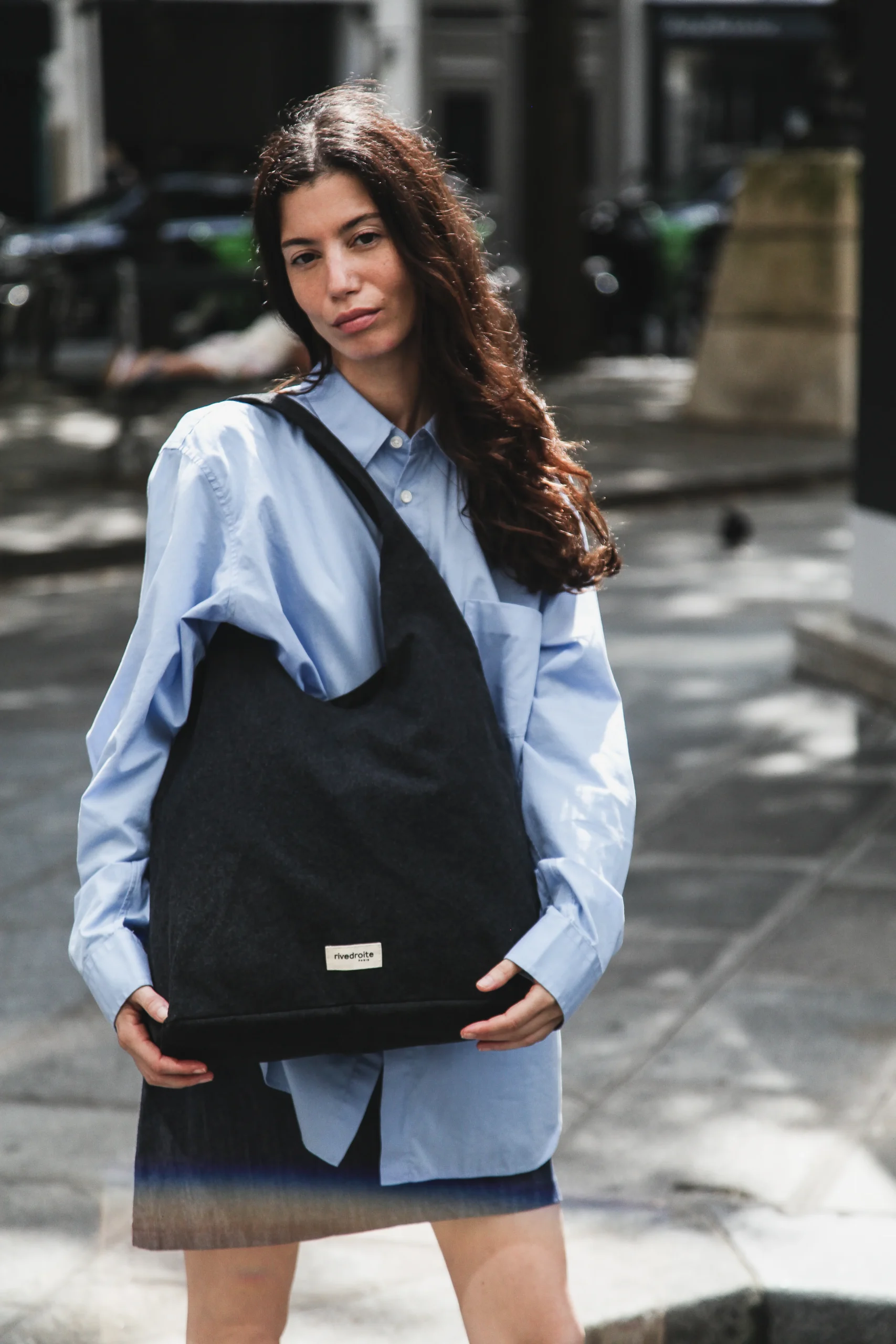 Richelieu le sac hobo - Polycoton Recyclé Noir – Image 4