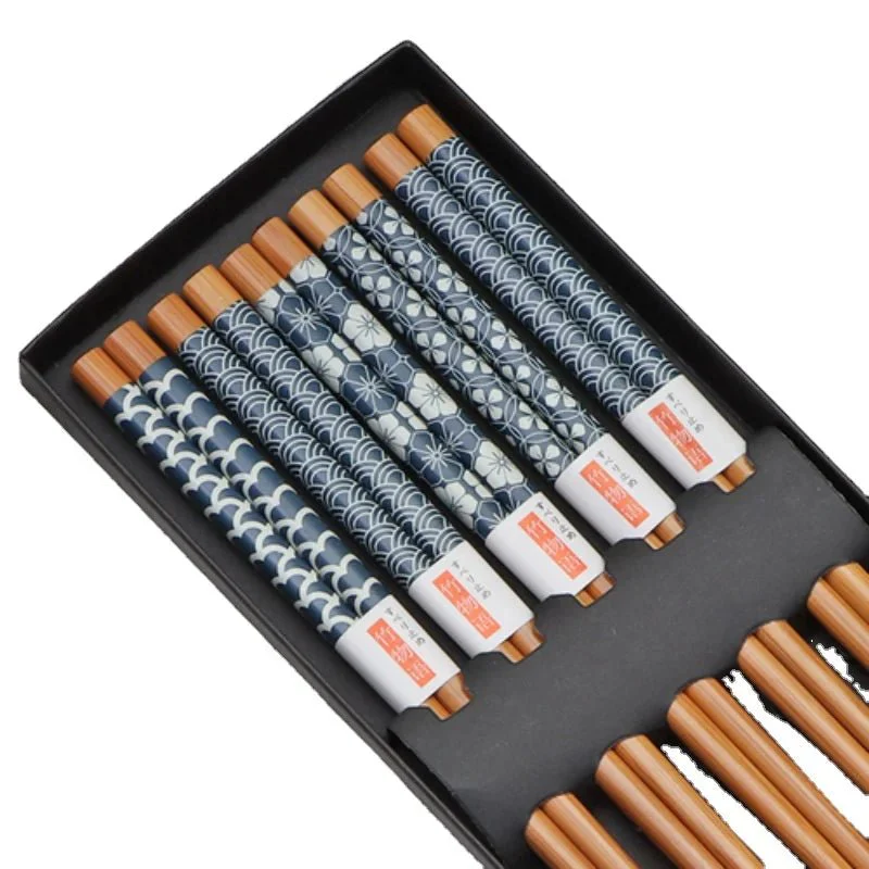 Cinq paires de baguettes en Bois de Style Japonais Vintage – Image 2