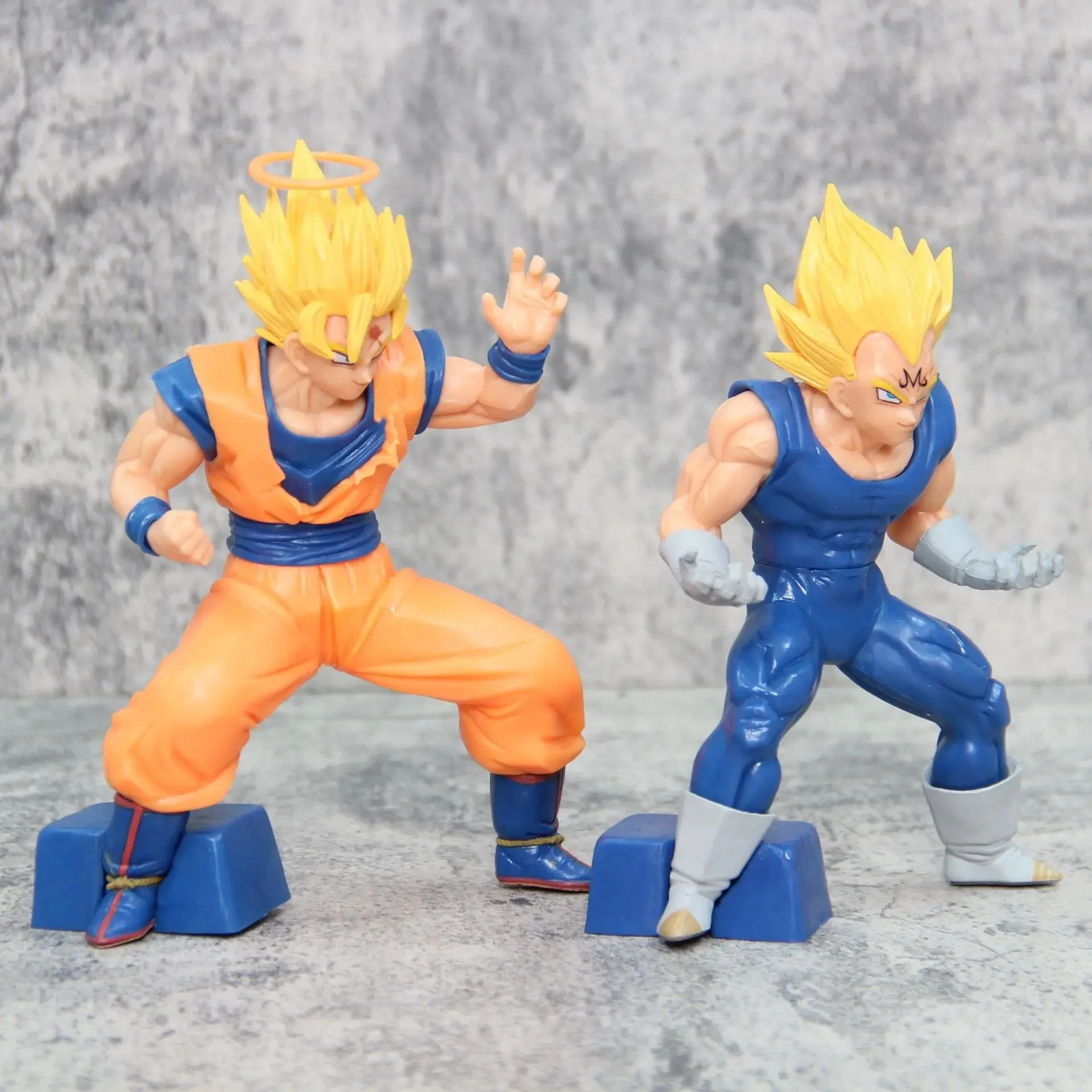 Figurine Dragon Ball Z en version dommages de combat – Image 2